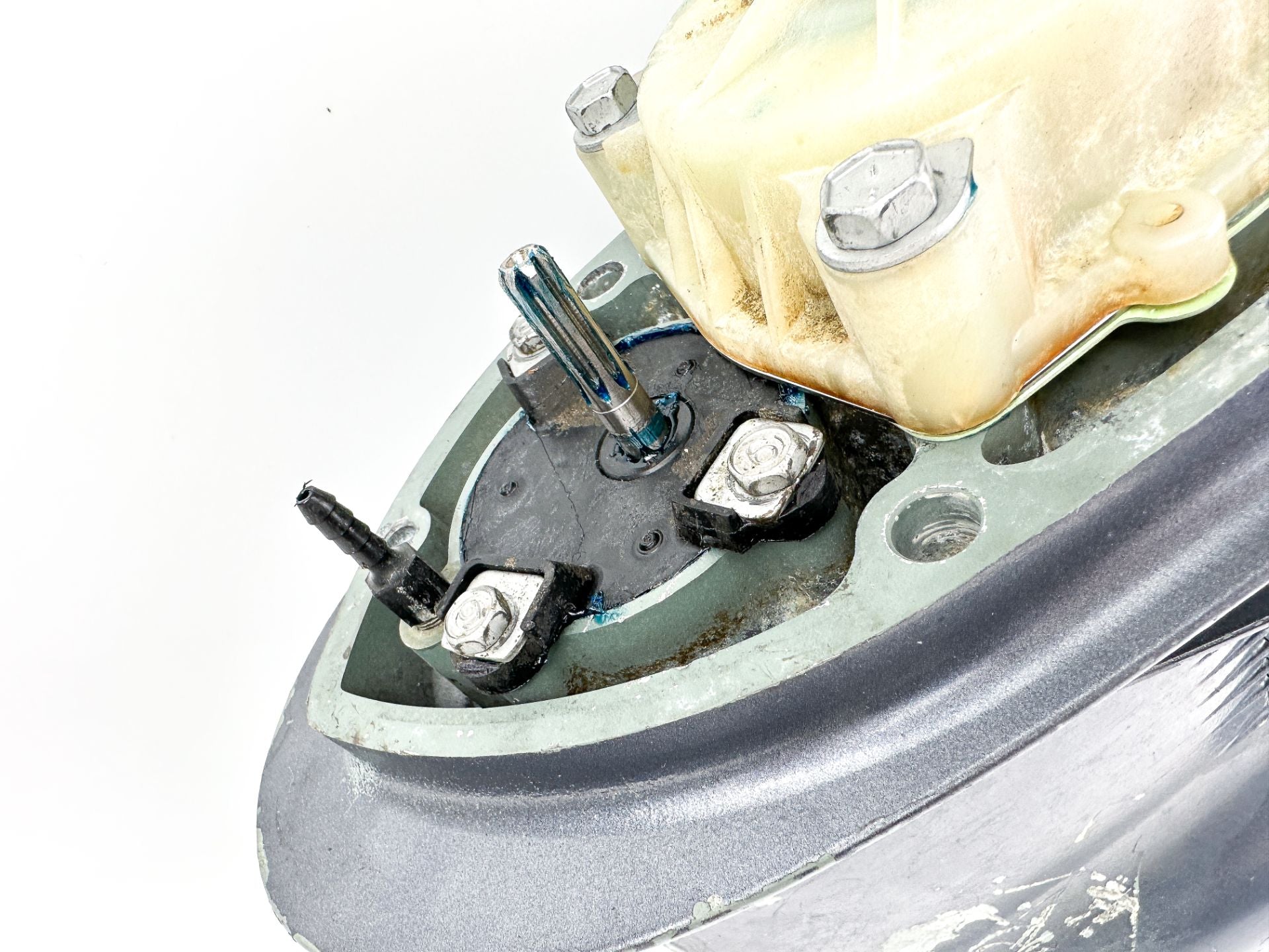 84-2009 Yamaha 115 130 140 HP 2 Stroke Outboard Lower Unit 25" 6E5-45300-27-8D