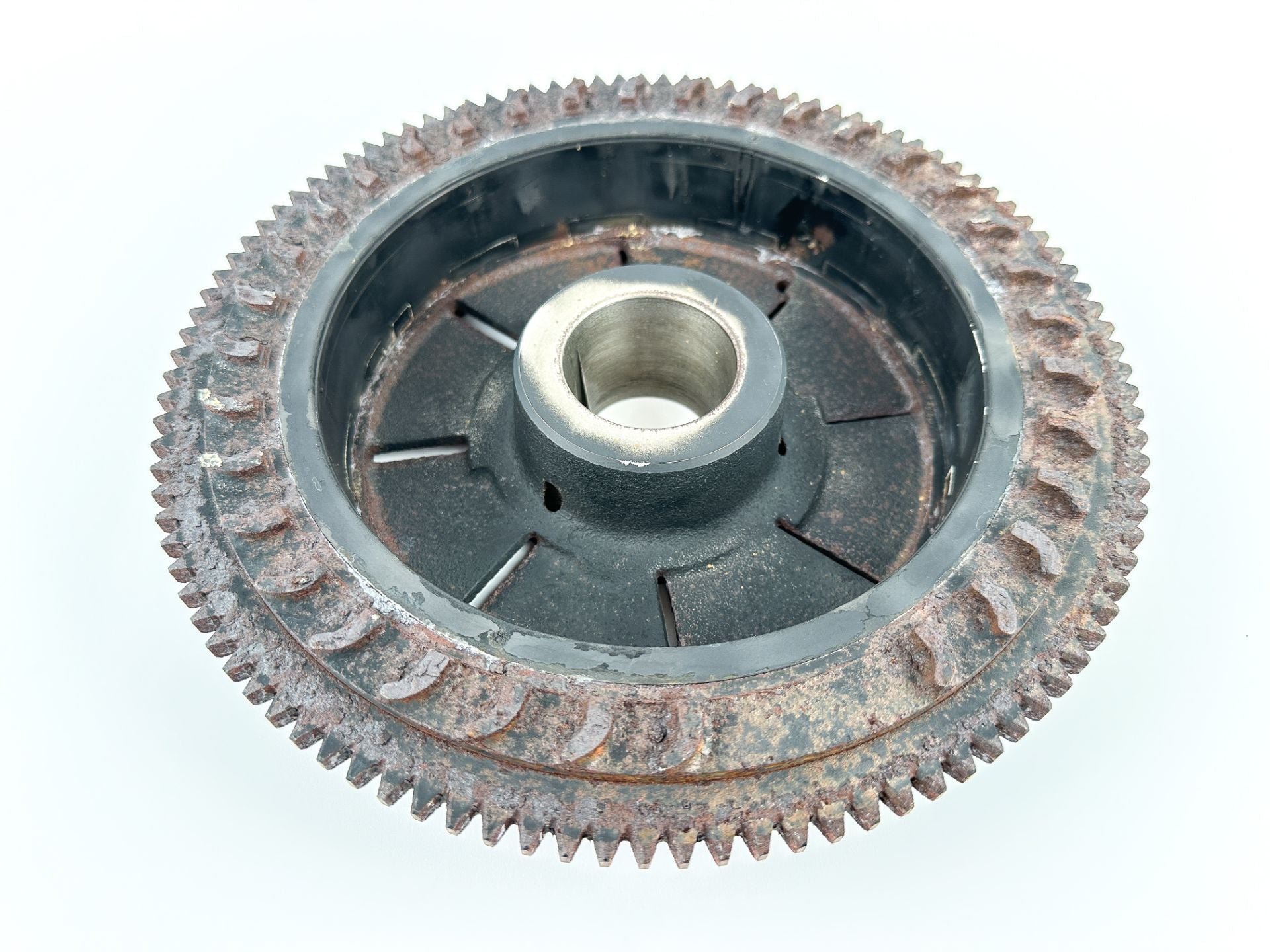 2011 Suzuki 140 HP 4 Stroke Outboard Flywheel 32102-92J10 OEM