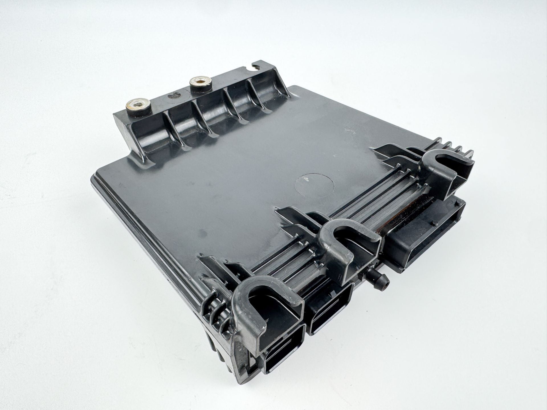 2012 Evinrude 250 HP 2 Stroke Etec Outboard Engine Control Unit ECU EMM 0587130 OEM