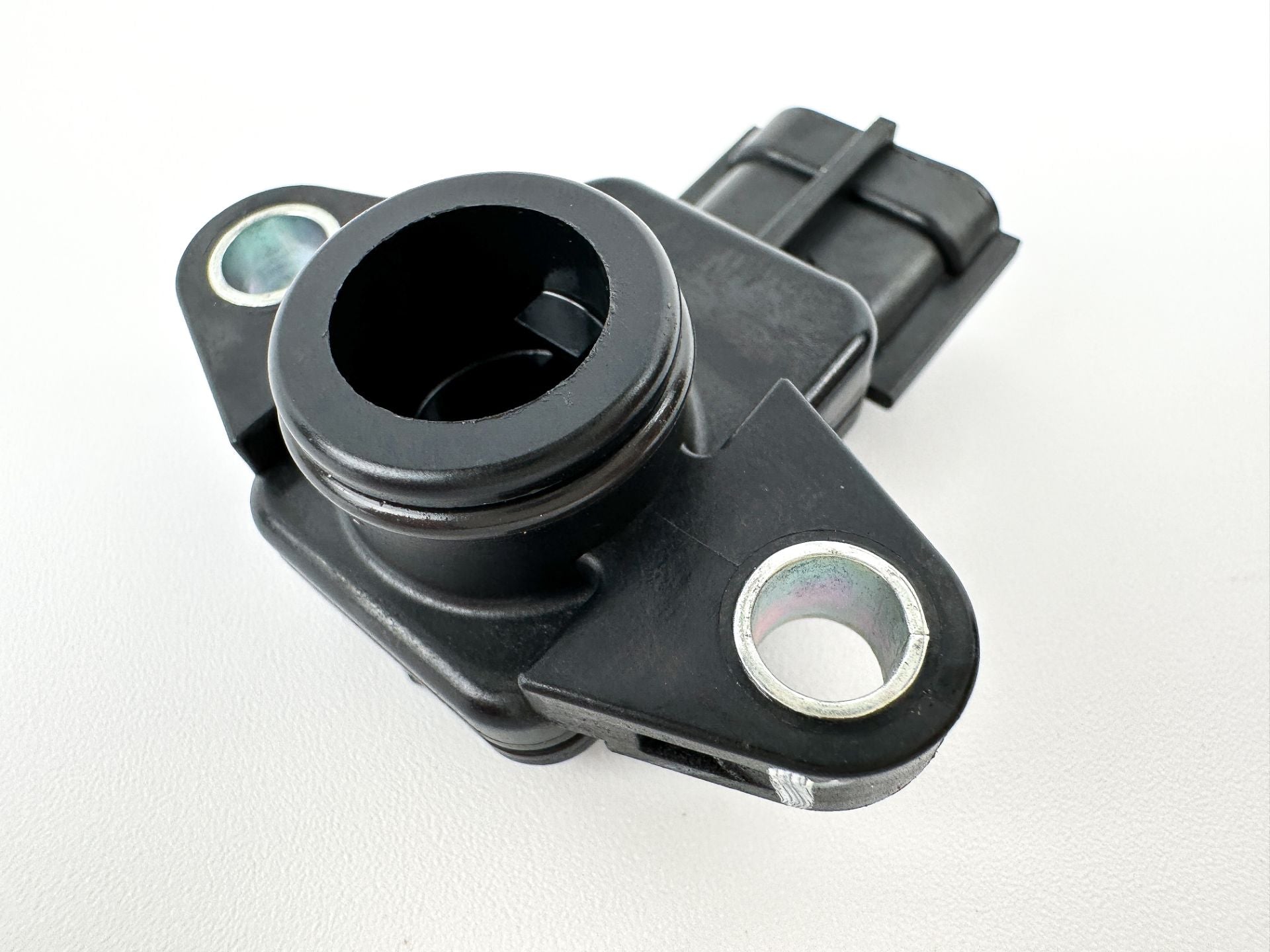 2018 Suzuki 200 HP 4 Stroke Outboard MAP Pressure Sensor 18590-68H00 OEM