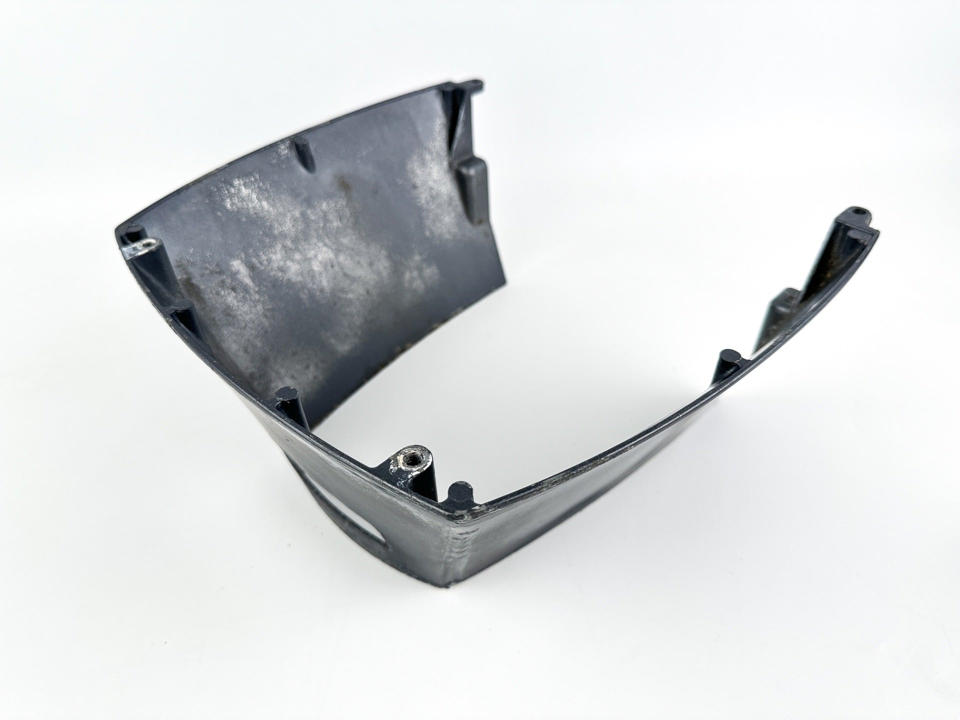 1999 Yamaha 250 HP 2 Stroke Outboard Lower Apron Cover 61A-42741-01-8D OEM