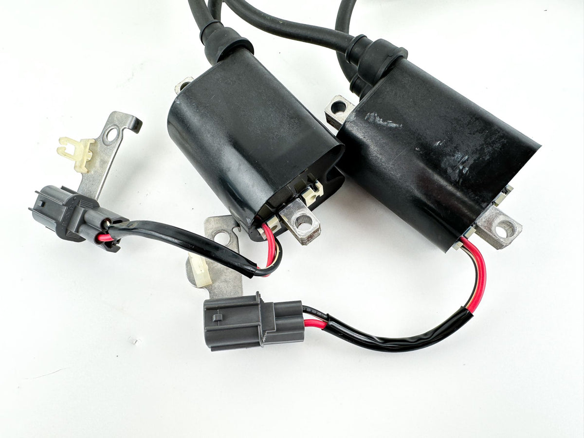 2013 Yamaha 115 HP 4 Stroke Outboard Ignition Coil Set 68V-82310-00-00 OEM