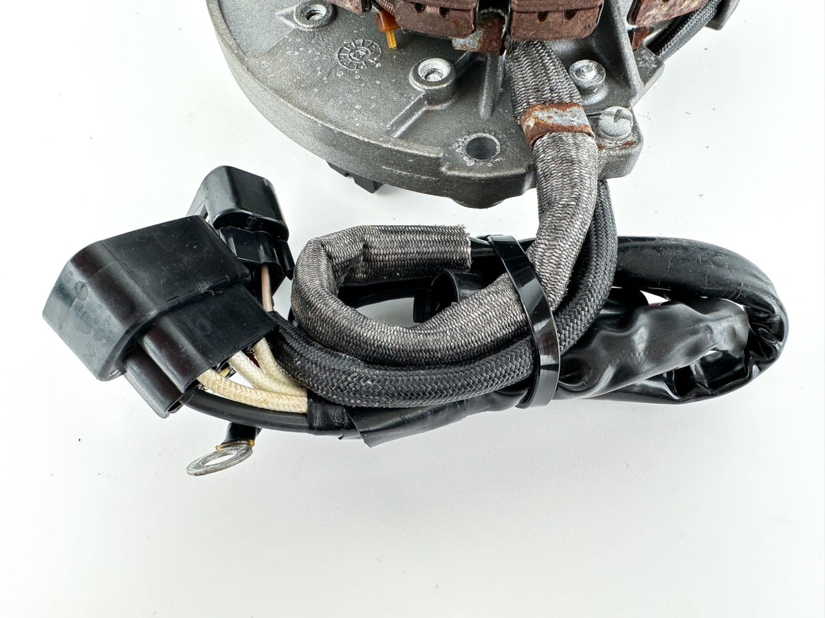 2013 Yamaha 115 HP 4 Stroke Outboard Coil Pulser Base Stator Assembly 68V-81460-00-00 OEM