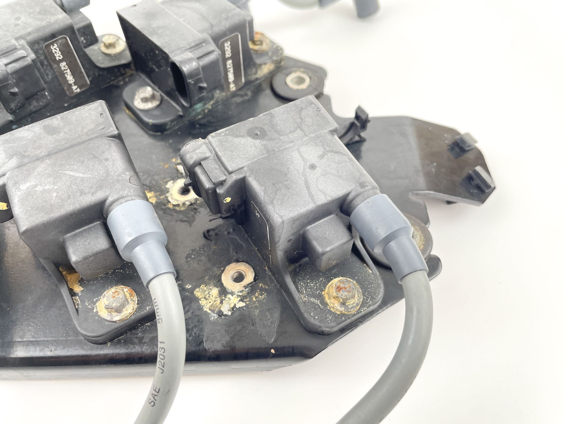 2003 Mercury 200 HP 2 Stroke Outboard Ignition Coil Set W/ Plate 827509T7 OEM