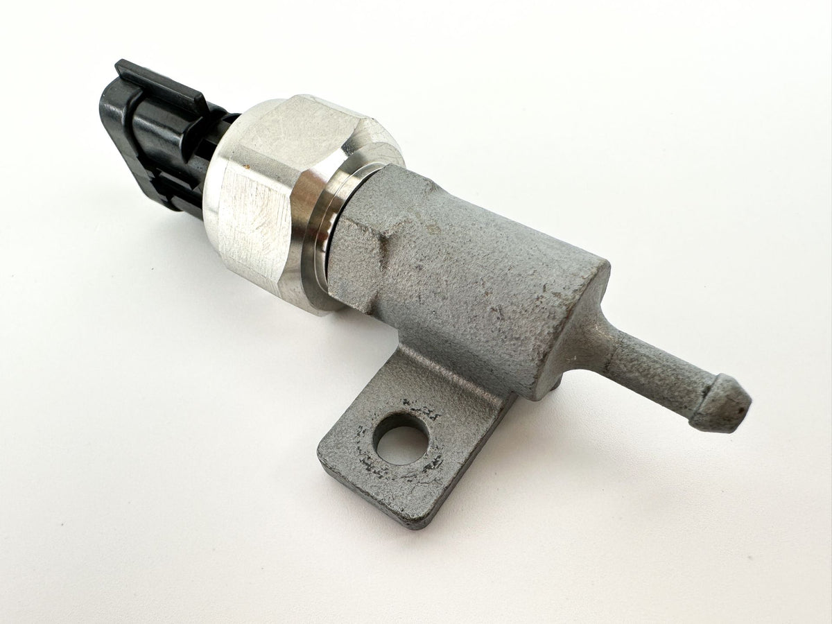 Yamaha Outboard Water Pressure Sensor With Adapter 6AW-8366B-00-00