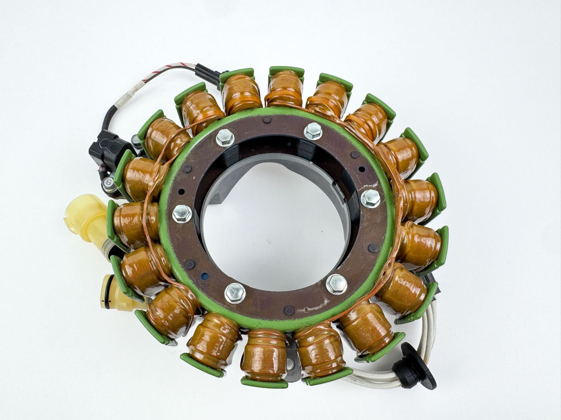2010 Yamaha 250 HP 4 Stroke Outboard Coil Pulser Base Stator Assembly 6CB-81410-00-00 OEM
