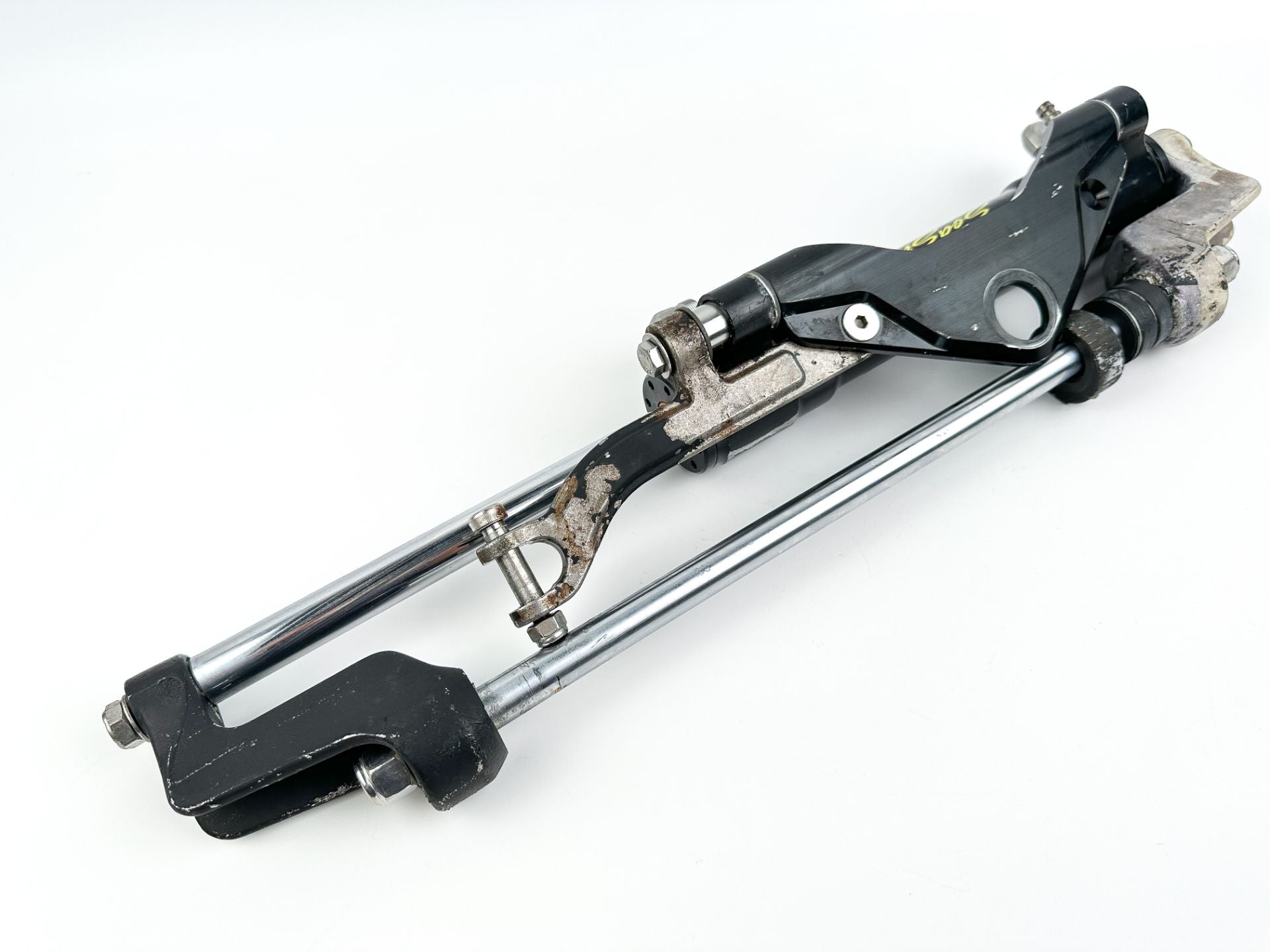SeaStar Pro Outboard Hydraulic Steering Cylinder Front Mount Assembly HC6358