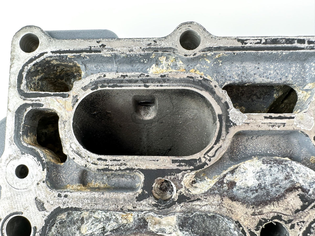 2007 Yamaha 150 HP 4 Stroke Outboard Cylinder Head 63P-W009A-02-1S OEM