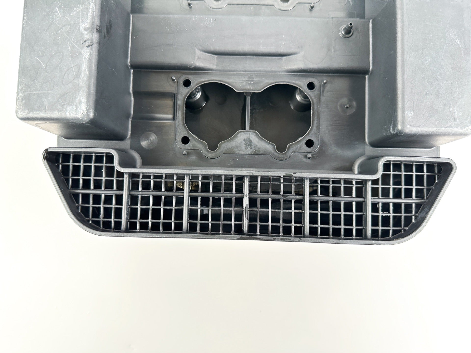 2005 Yamaha 150 HP 2 Stroke Outboard Intake Air Silencer Assembly 64D-14440-00-00 OEM
