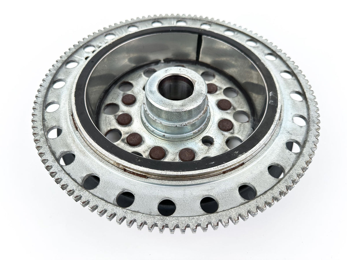 2017 Yamaha 150 HP 4 Stroke Outboard Flywheel Rotor 63P-81450-00-00 OEM