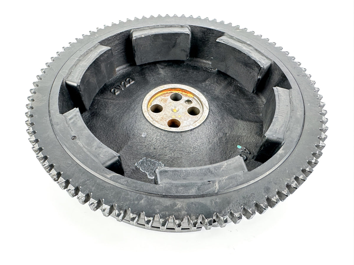 1996 Honda 40 HP 4 Stroke Outboard Flywheel 31100-ZV5-680ZA OEM