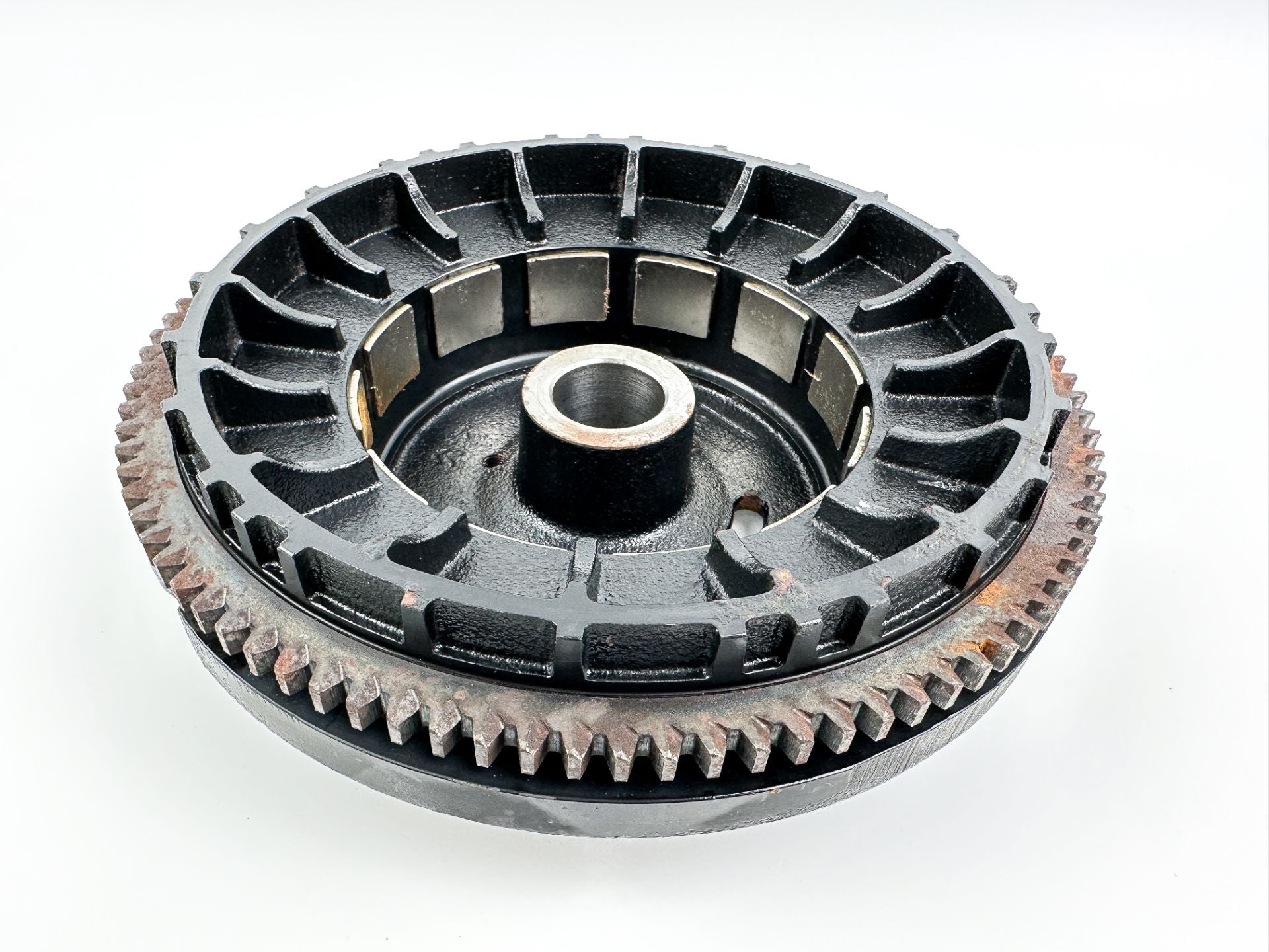 Evinrude Etec 40 50 60 75 90 HP 2 Stroke Etec Flywheel 0586964 586964