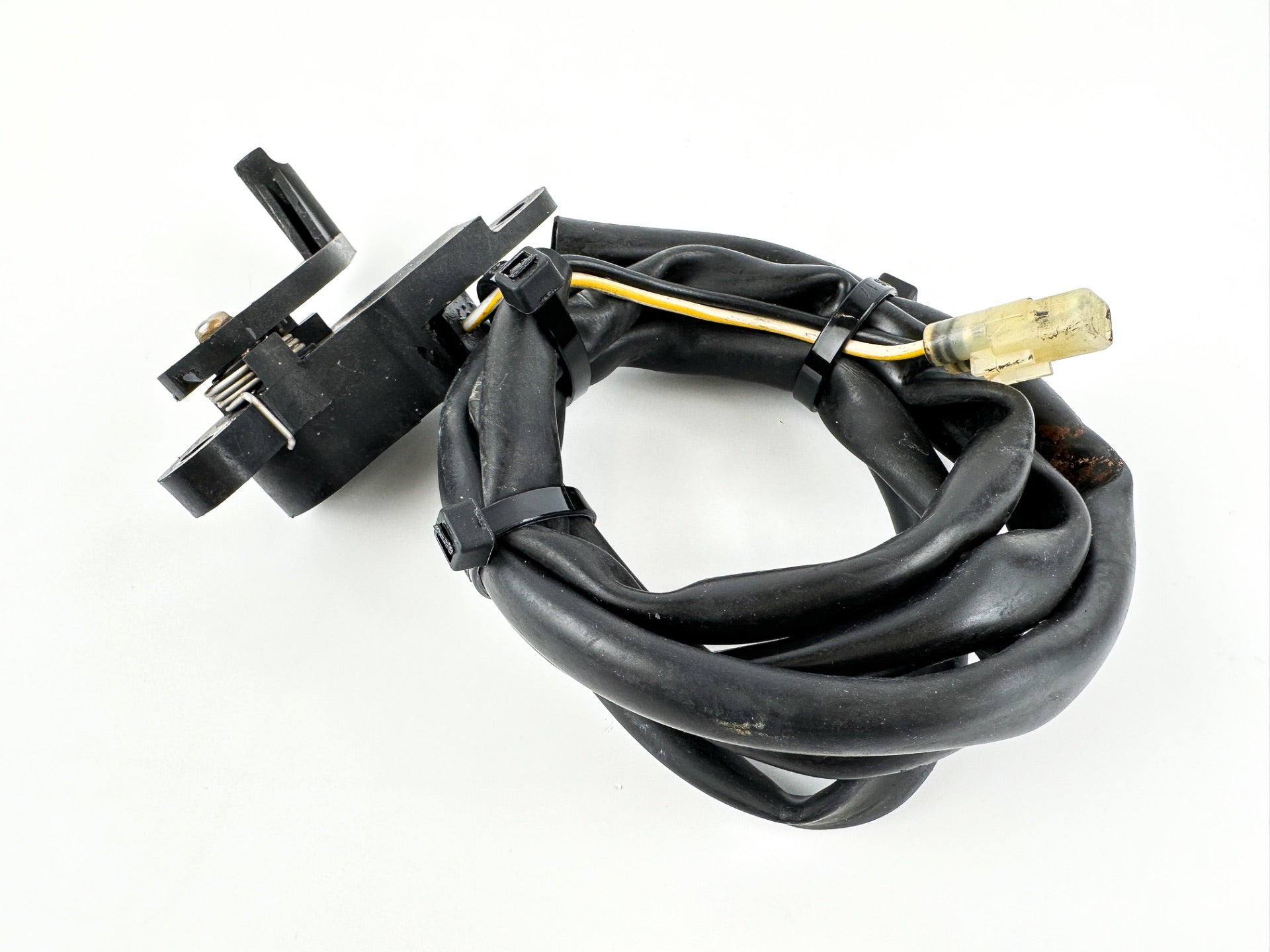 2004 Suzuki 115 HP 4 Stroke Outboard Trim Sender Unit Sensor 34801-99E01 OEM