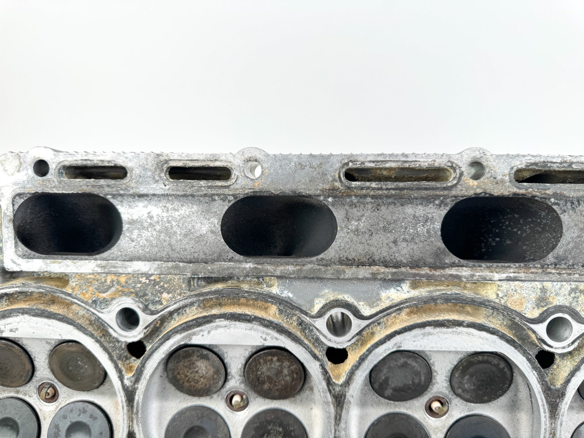 2018 Suzuki 150 HP 4 Stroke Outboard Cylinder Head 11101-96J02 OEM