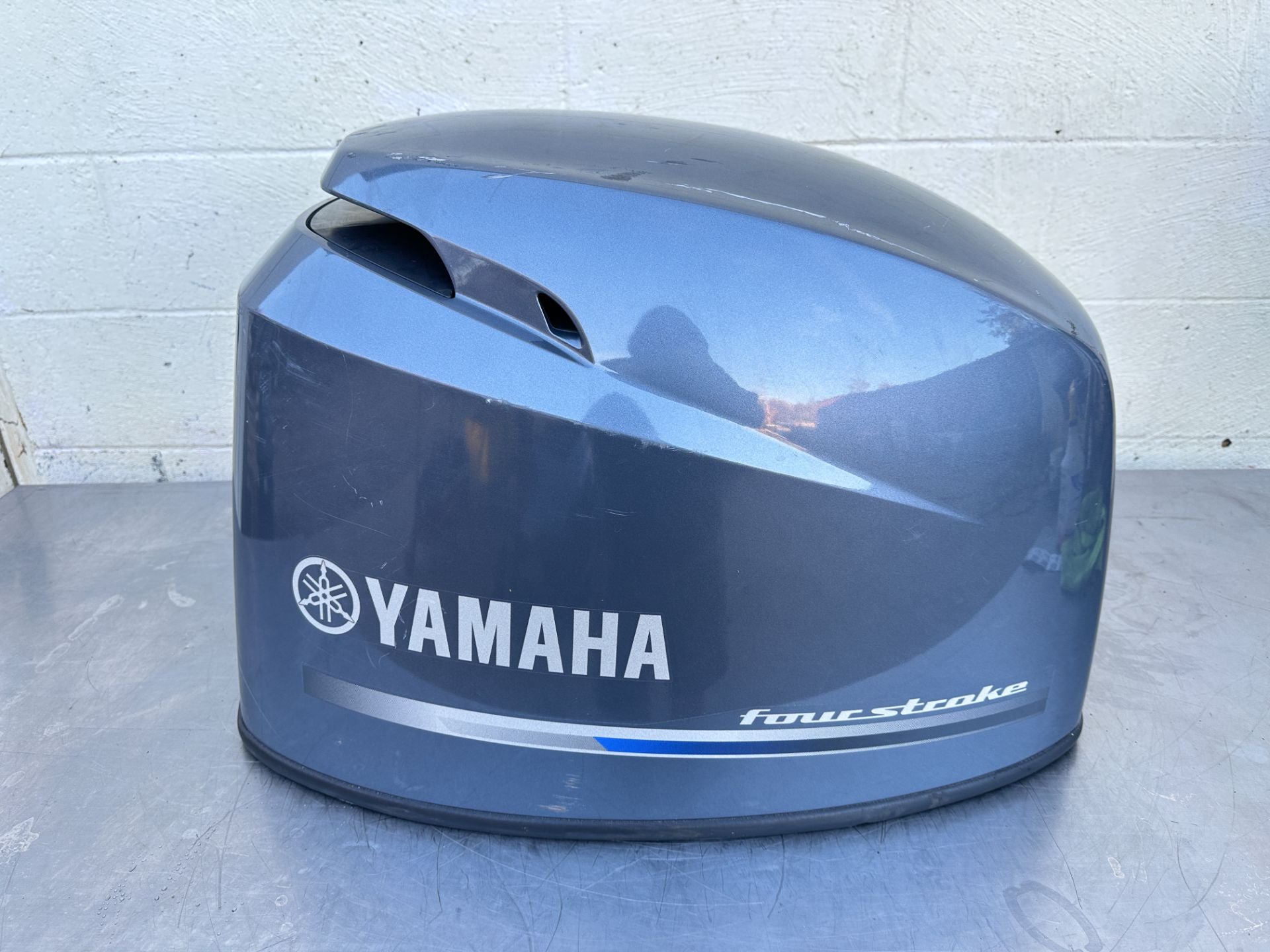 2011-2014 Yamaha F115 115HP Outboard Top Cowling Assembly