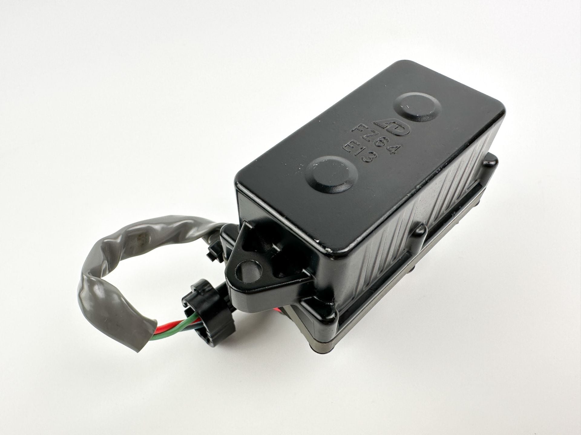 2019 Yamaha 250 HP 4 Stroke Outboard Trim Tilt Relay 6AW-81950-00-00 OEM