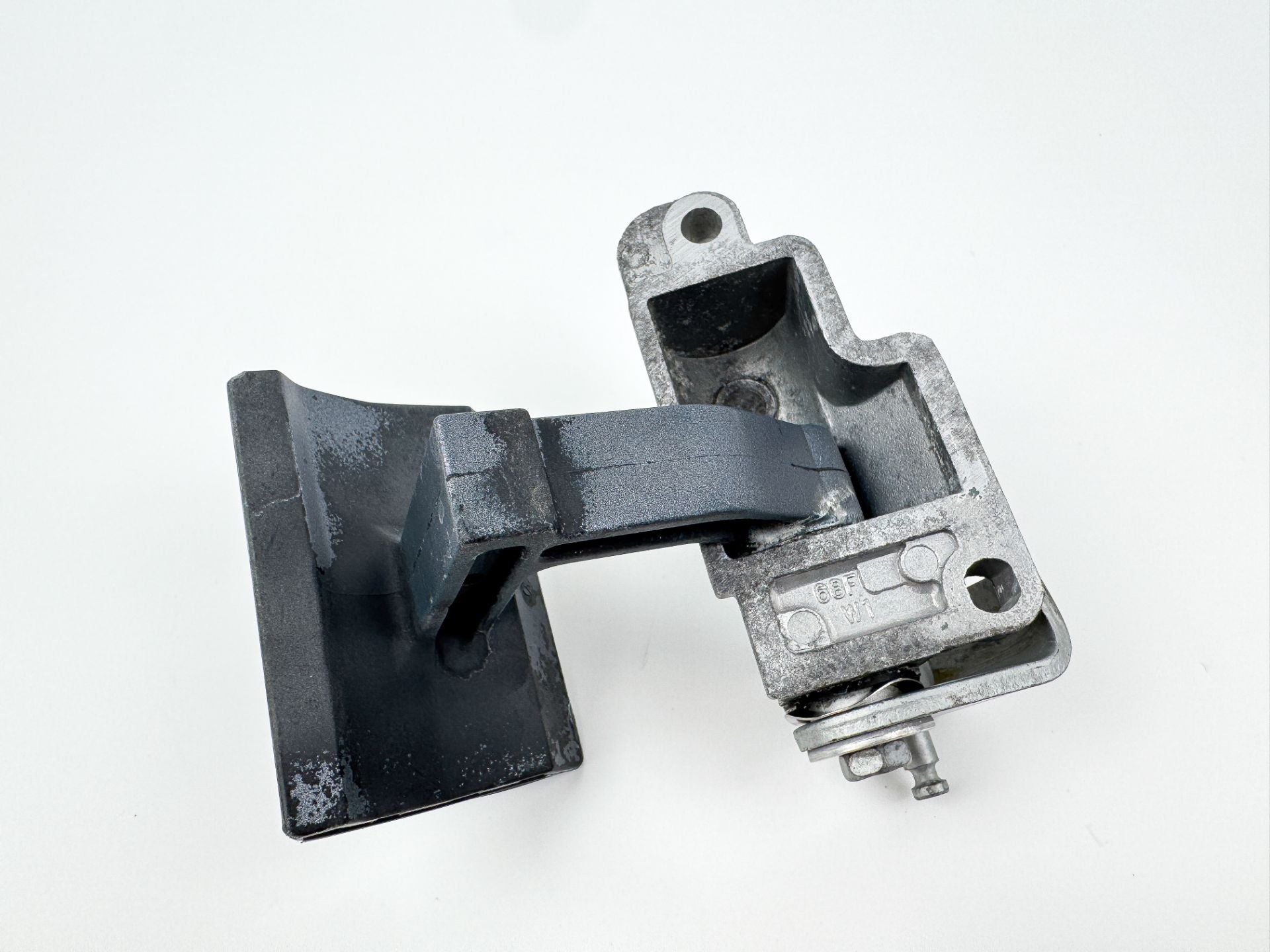 2004 Yamaha 150 HP 4 Stroke Outboard Latch Handle Set 63P-42815-00-8D OEM