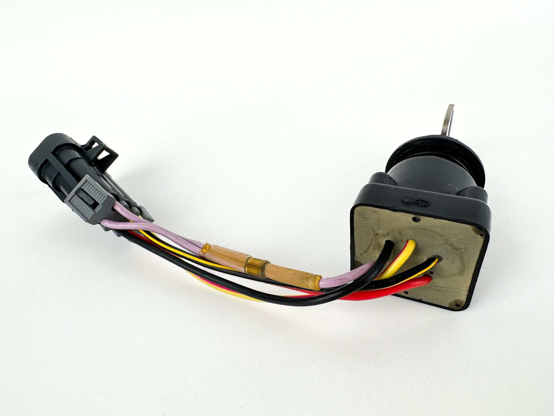 892336A01Mercury Marine Outboard Ignition Key Switch Assembly W/ Key