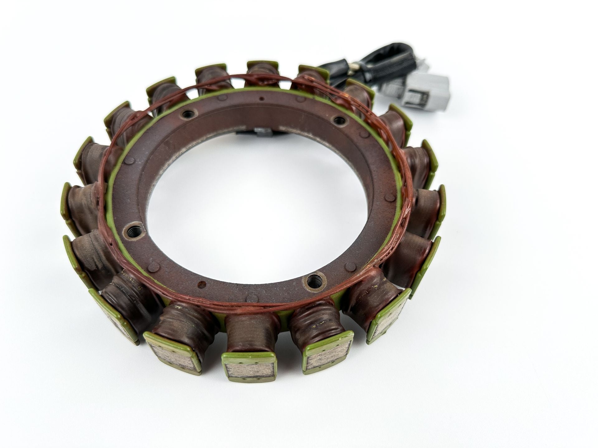 2013 Suzuki 140 HP 4 Stroke Outboard Stator Charging Coil 32120-92J01 OEM