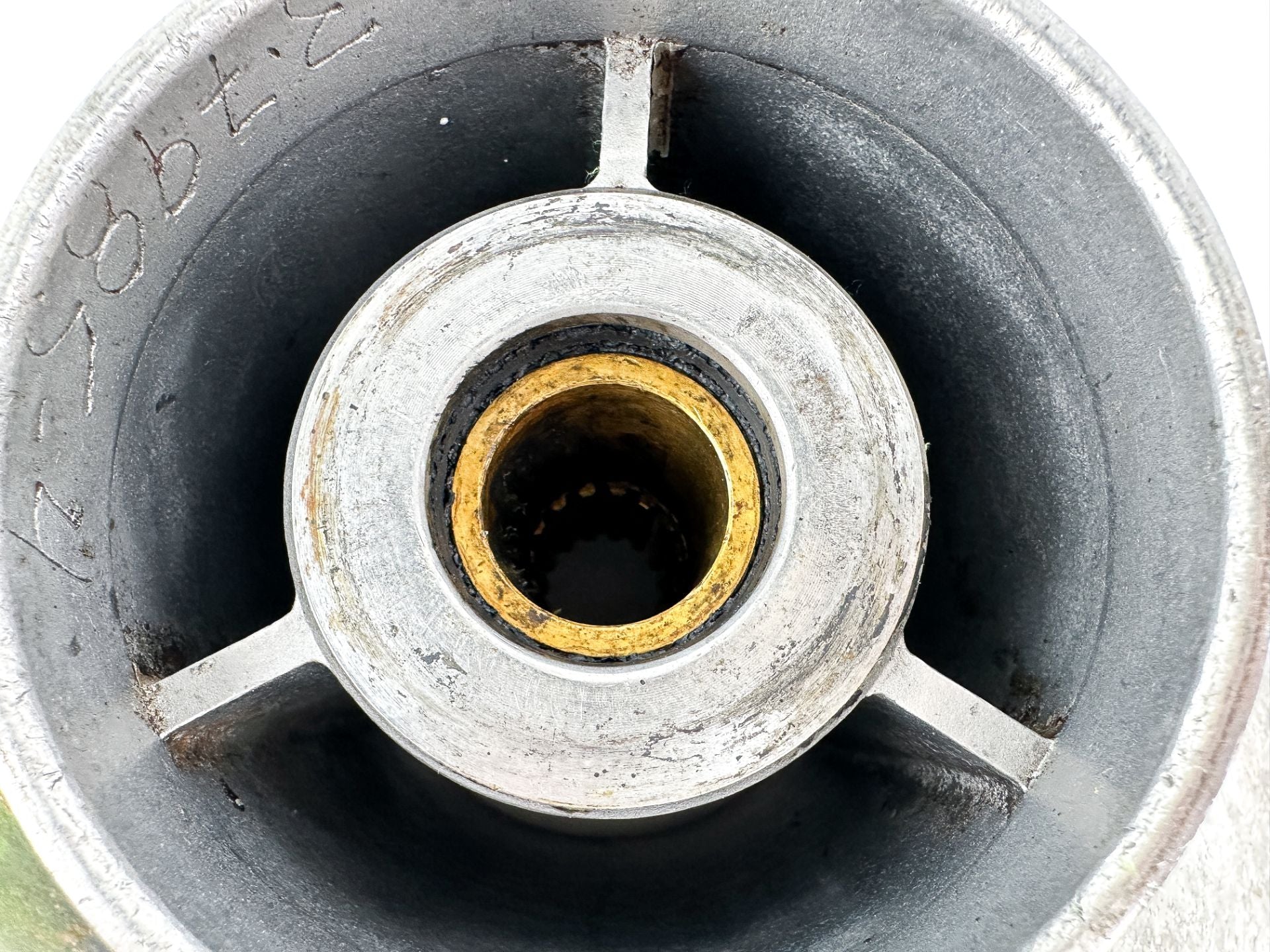 Yamaha Prop Propeller 3 Blade Stainless Steel 13 3/4" x 19P - Left Hand Counter