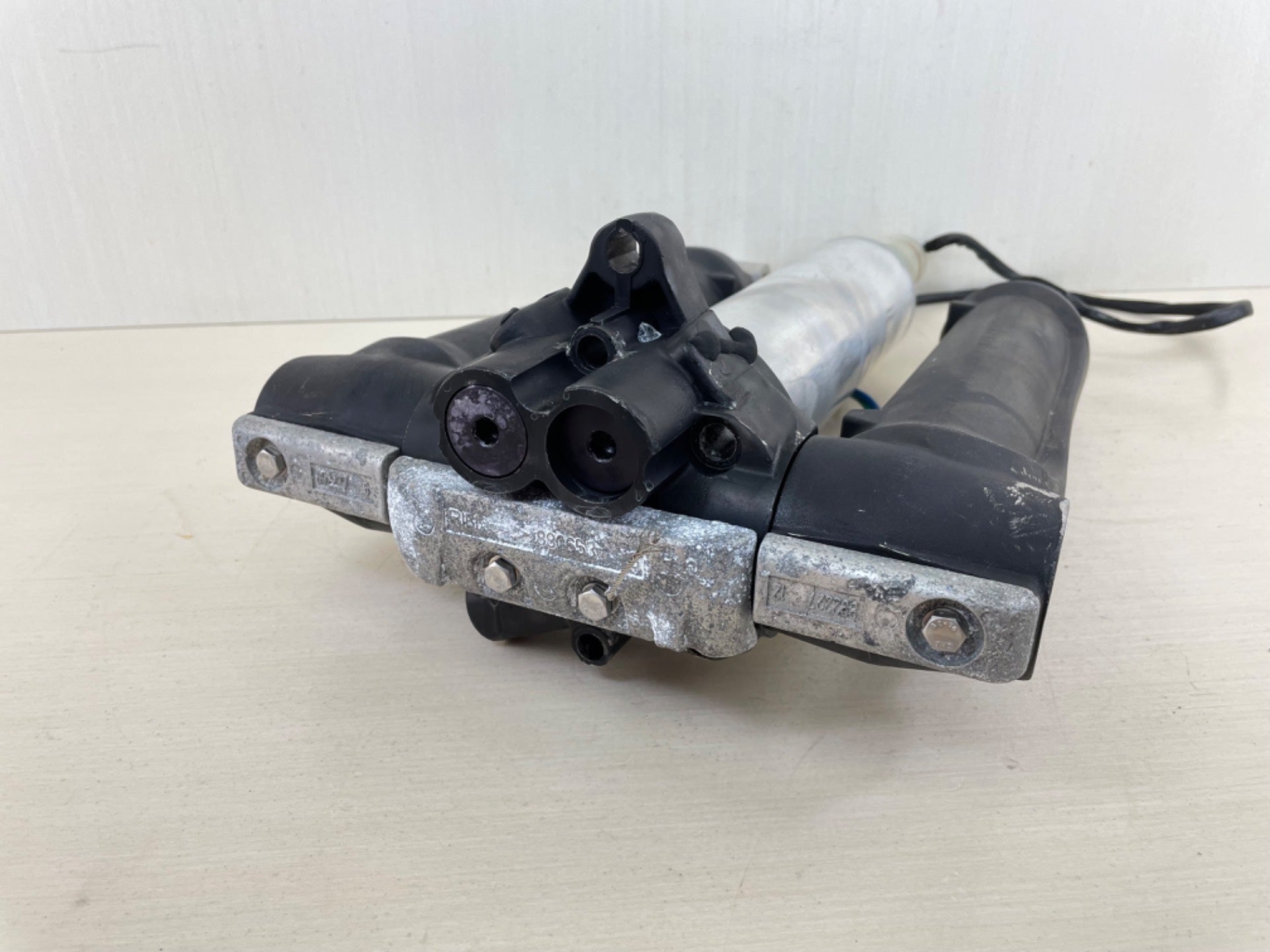 Mercury 200 225 250 275 300 HP Verado Trim Cylinder Setup Assembly
