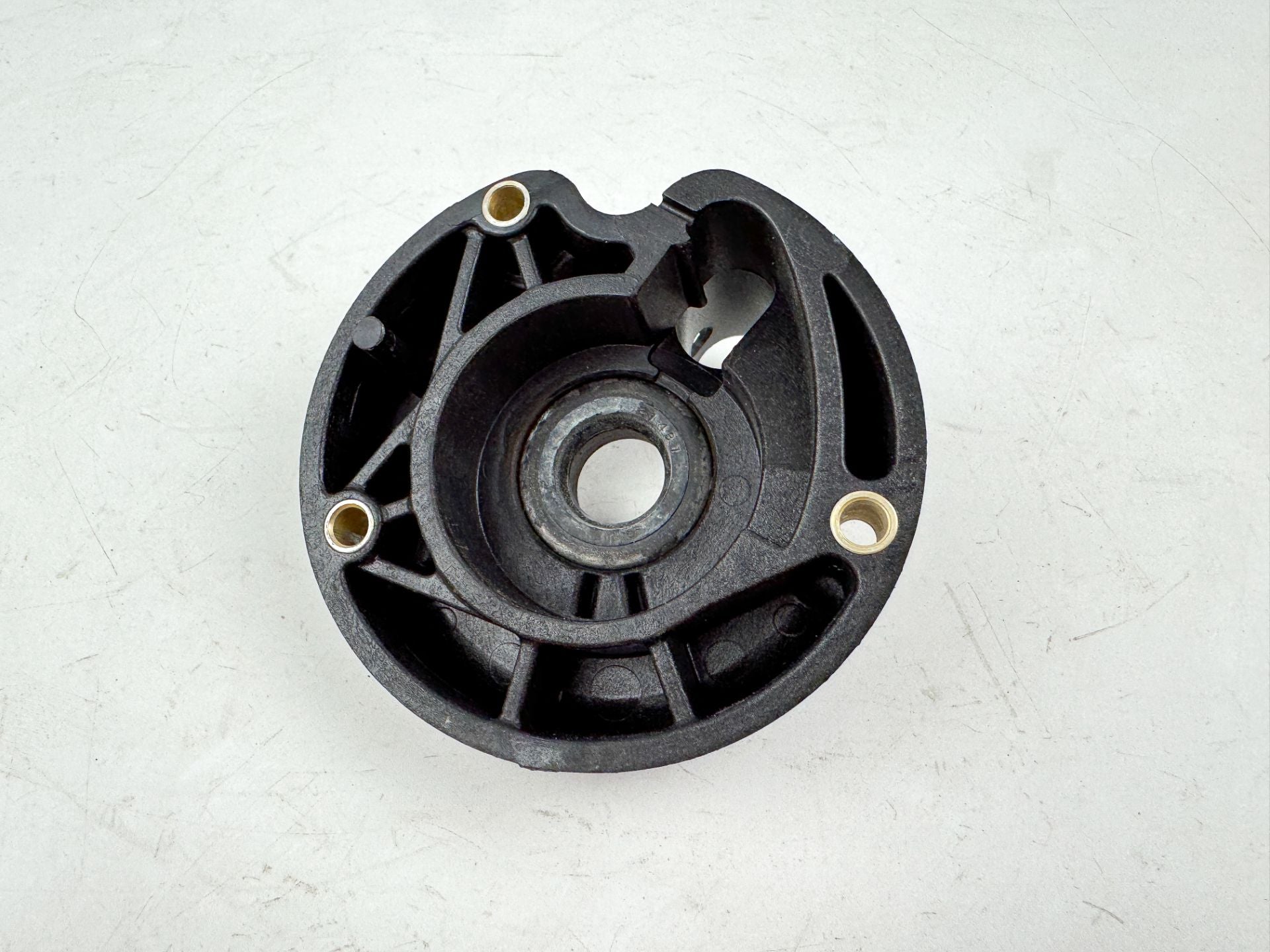 Johnson Evinrude BRP OMC Water Pump Impeller Housing 390613 New Old Stock