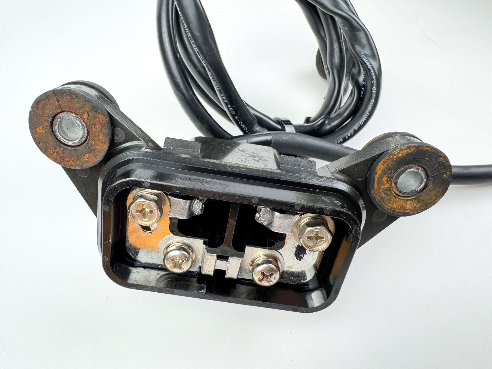 2002 Honda 130 HP 4 Stroke Outboard Battery Cables 32410-ZW5-000 OEM