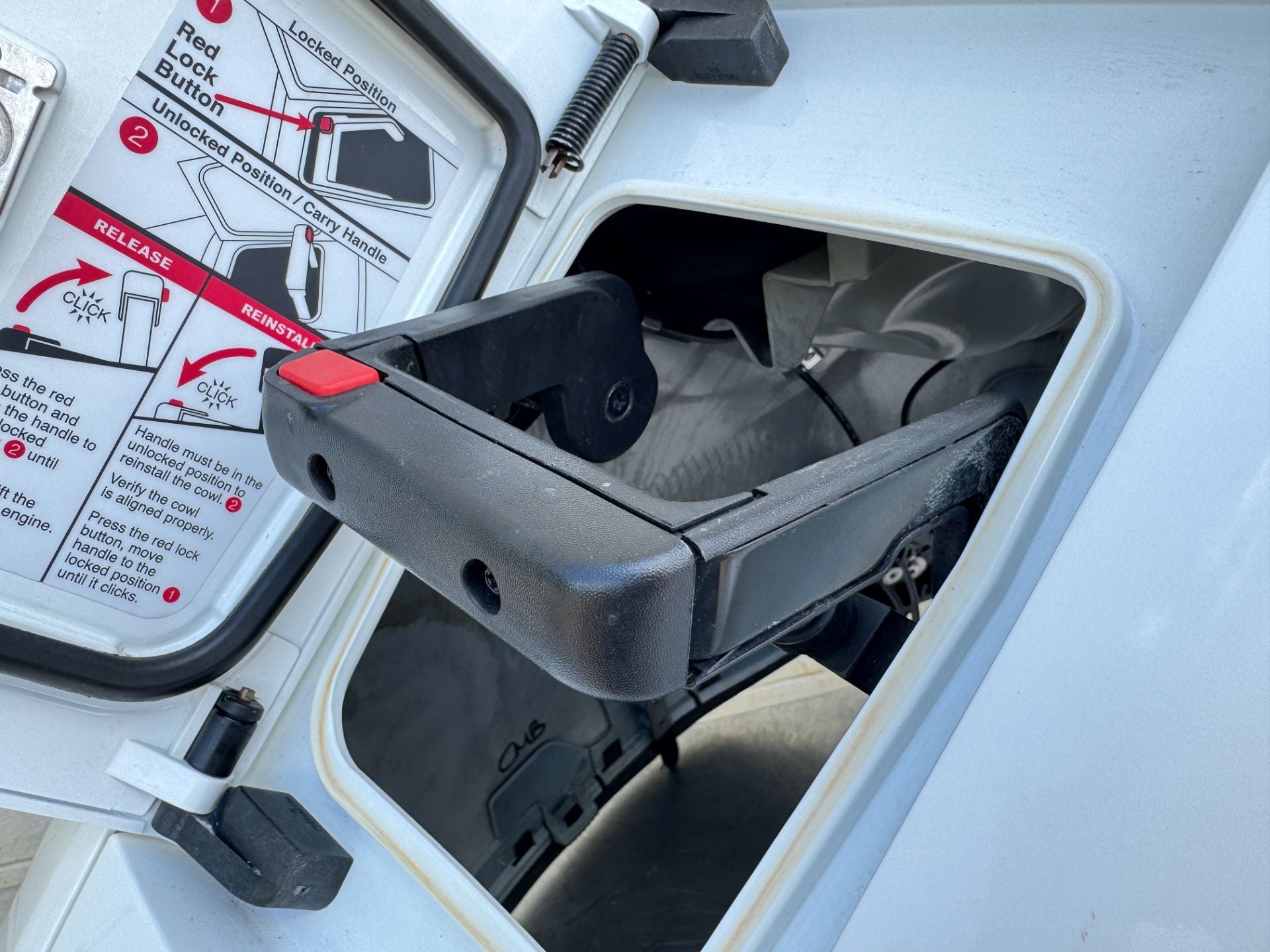 2020 Mercury 225HP V6 4 Stroke Outboard Top Cowling 8M0142180 OEM