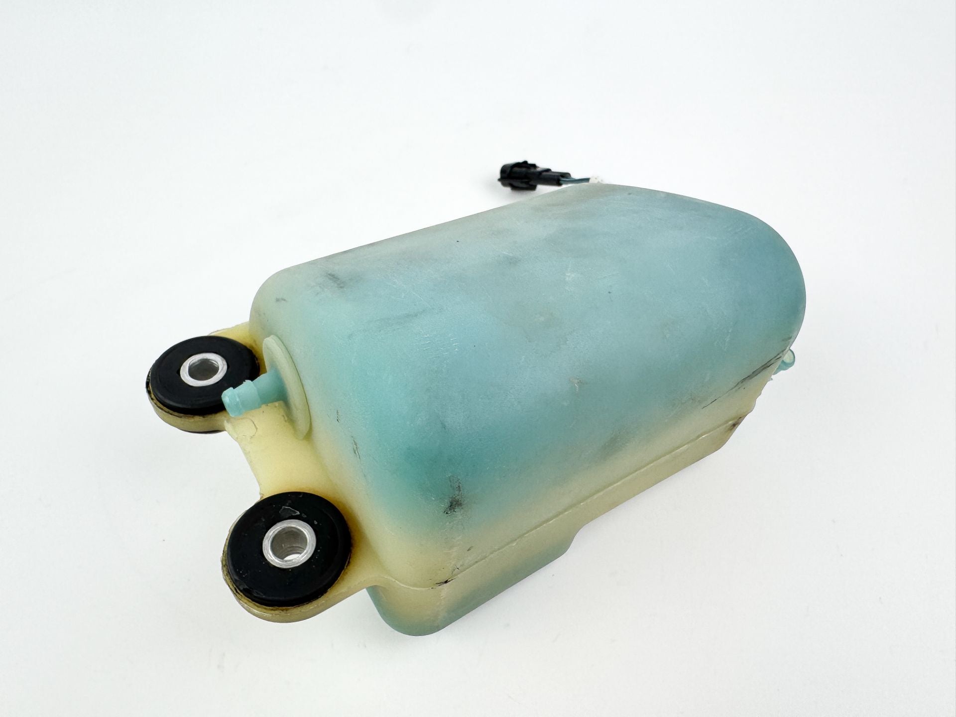 2003 Mercury 225 HP 2 Stroke Optimax Outboard Oil Tank 884525T1 OEM