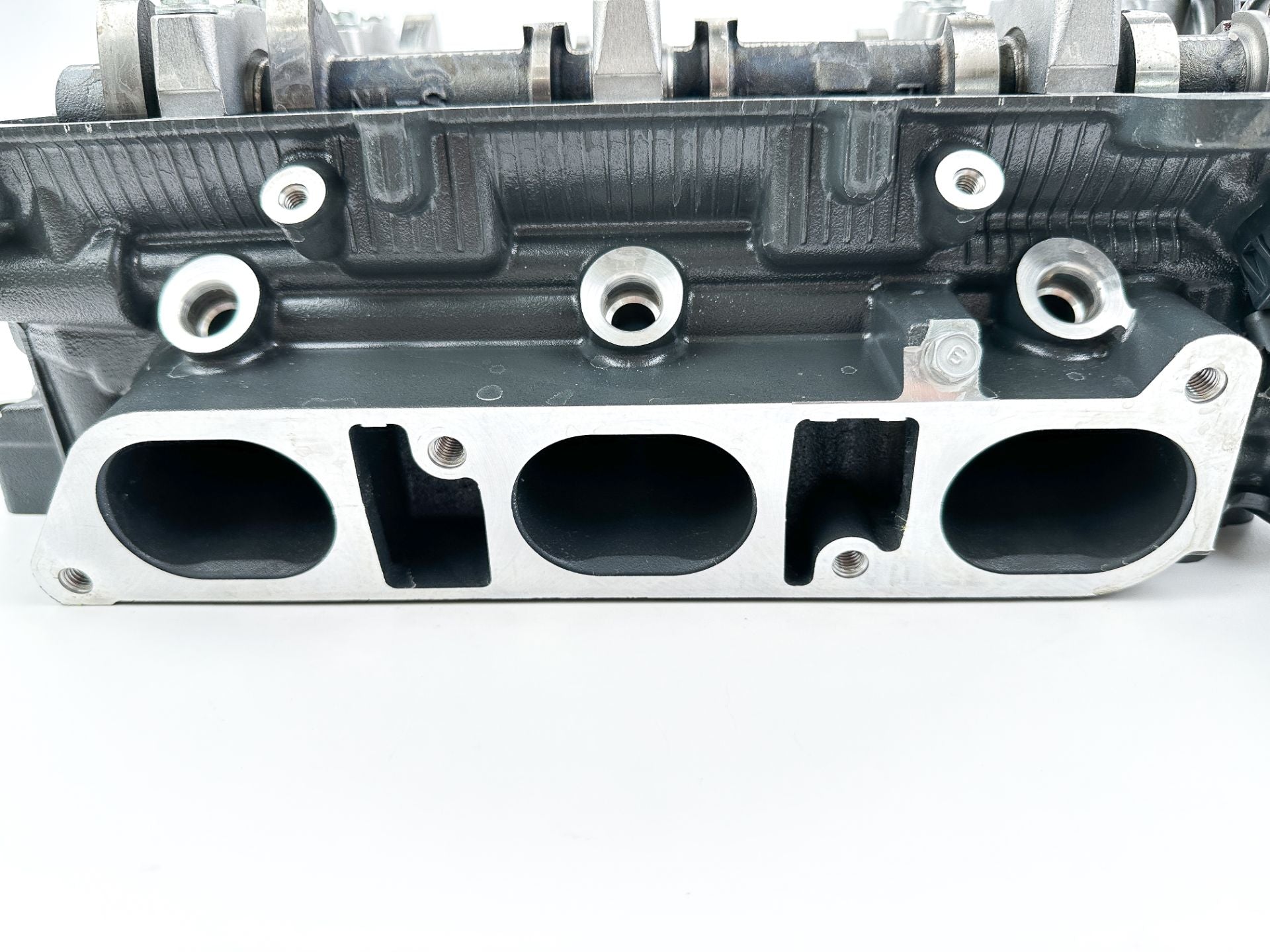 2015 Yamaha 250 HP 4 Stroke Outboard Starboard Cylinder Head 6CE-W009A-01-9S OEM