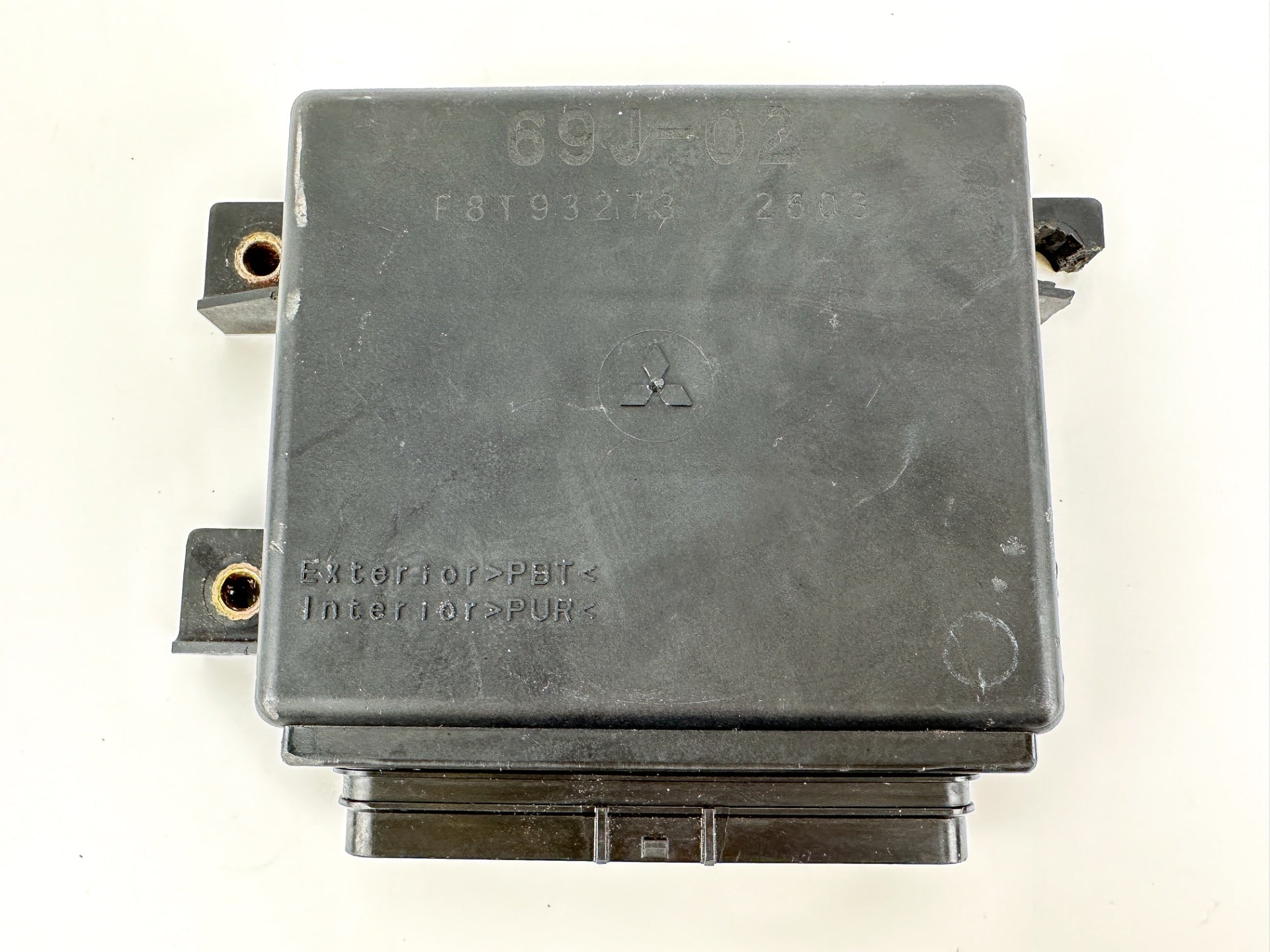 2003 Yamaha 225 HP 4 Stroke Outboard Engine Control Unit ECU 69J-8591A-02-00 OEM