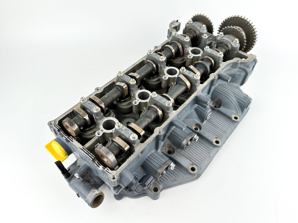 2019 Suzuki 115 HP 4 Stroke Outboard Cylinder Head 11100-90J11 OEM