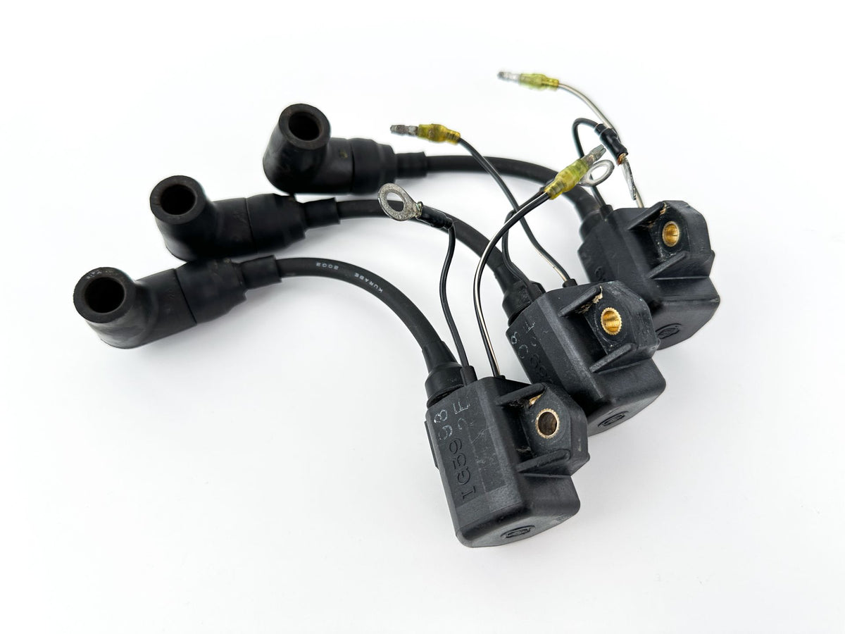 2003 Yamaha 70 HP 2 Stroke Outboard Ignition Coil Set 697-85570-00-00 OEM