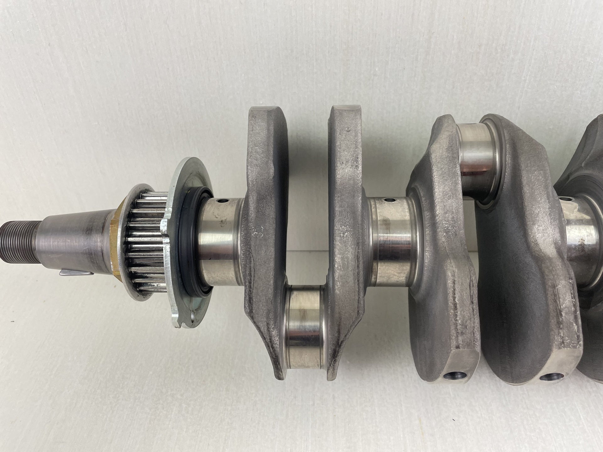 2001 Yamaha 115HP 4 Stroke Outboard Crankshaft 68V-11411-00-00