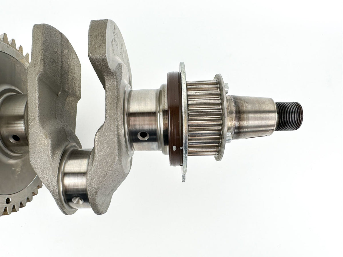 2020 Yamaha 150 HP 4 Stroke Outboard Crankshaft 63P-11410-04-00 OEM