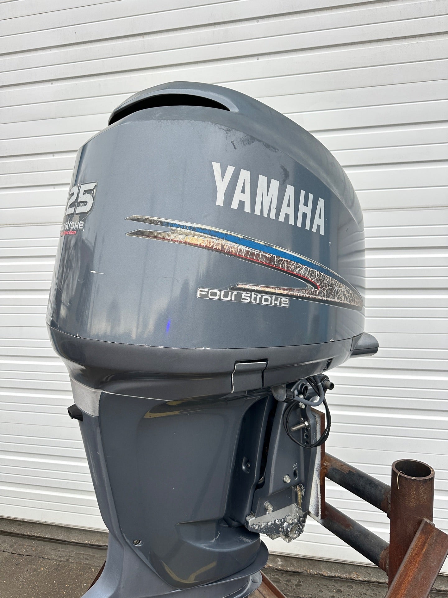 2004 Yamaha 225 HP 4 Stroke Outboard Engine Complete F225TXRC OEM