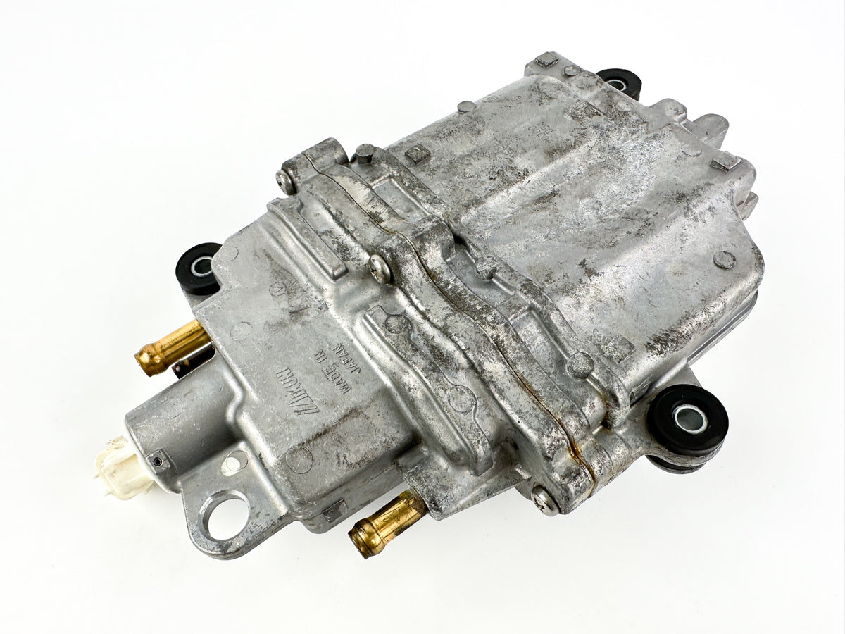 2009 Suzuki 100 HP 4 Stroke Outboard Vapor Separator Tank VST 15600-90J01 OEM