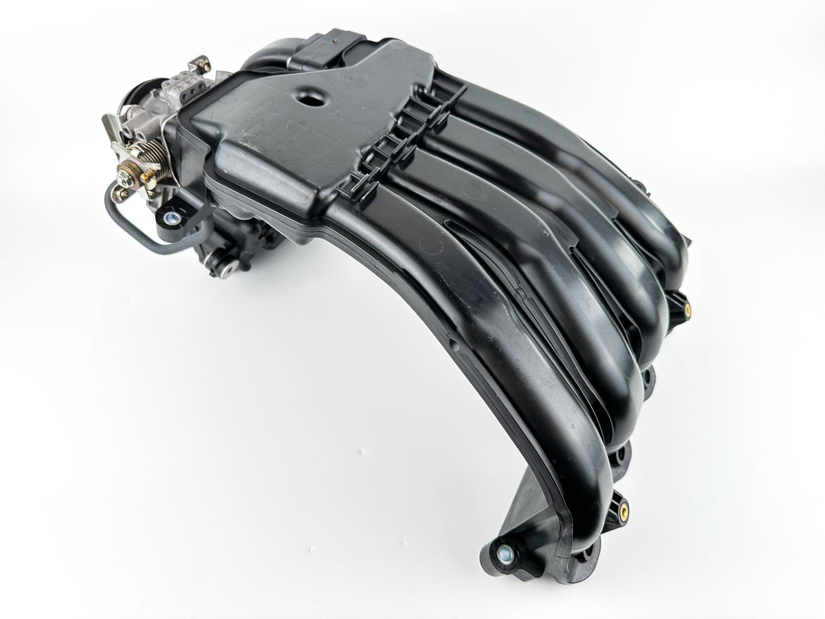 2013 Yamaha 115 HP 4 Stroke Outboard Intake Manifold W/ Throttle Body 68V-W1364-10-00