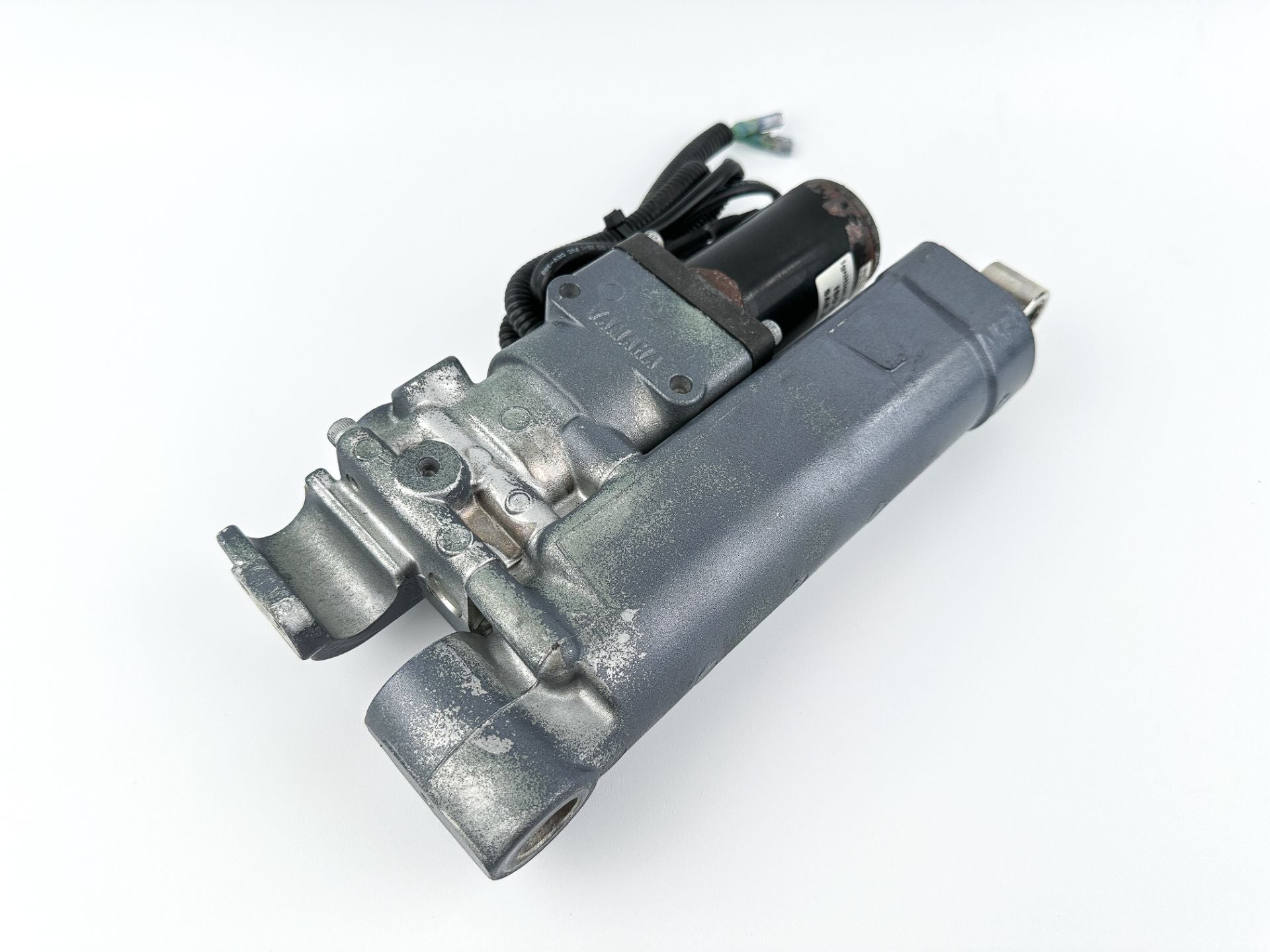 Yamaha 25 30 40 HP 4 Stroke Outboard Power Trim Tilt Unit 65W-43800-10-4D
