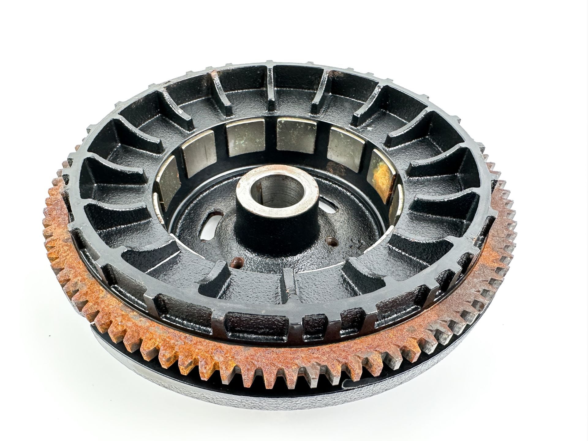 Evinrude Etec 40 50 60 75 90 HP 2 Stroke Etec Flywheel 0586964 586964