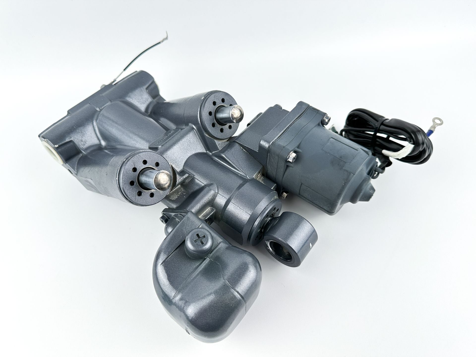 2004+ Yamaha F150 150HP 4 Stroke Outboard Power Trim Tilt Unit 63P-43800-03-00