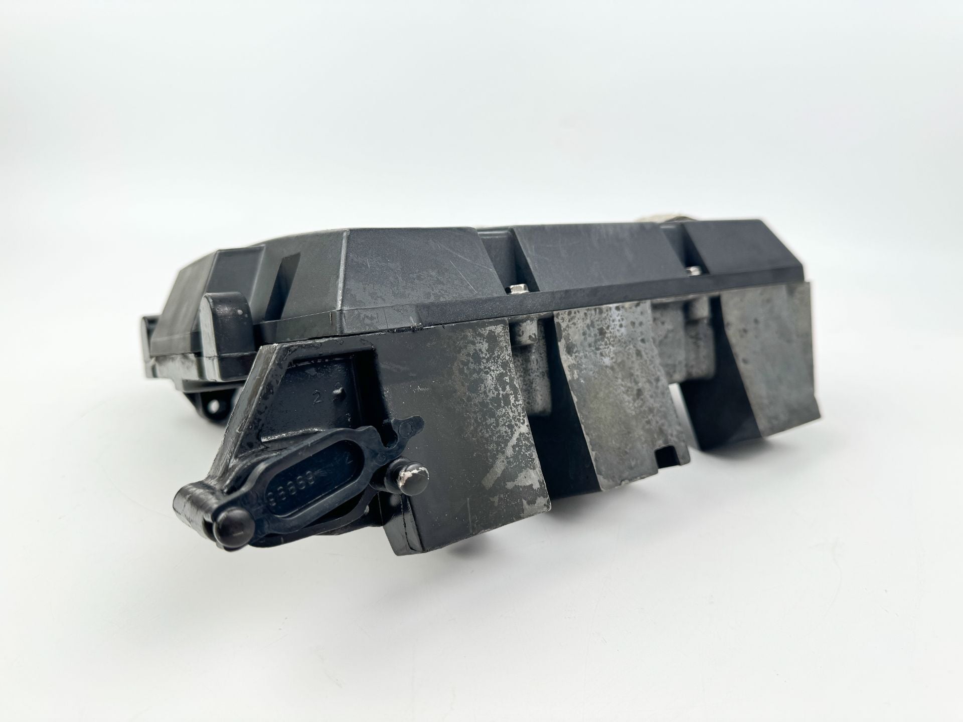 2001 Mercury 90 HP 2 Stroke Outboard Intake Air Attenuator Assembly 42969A3 OEM