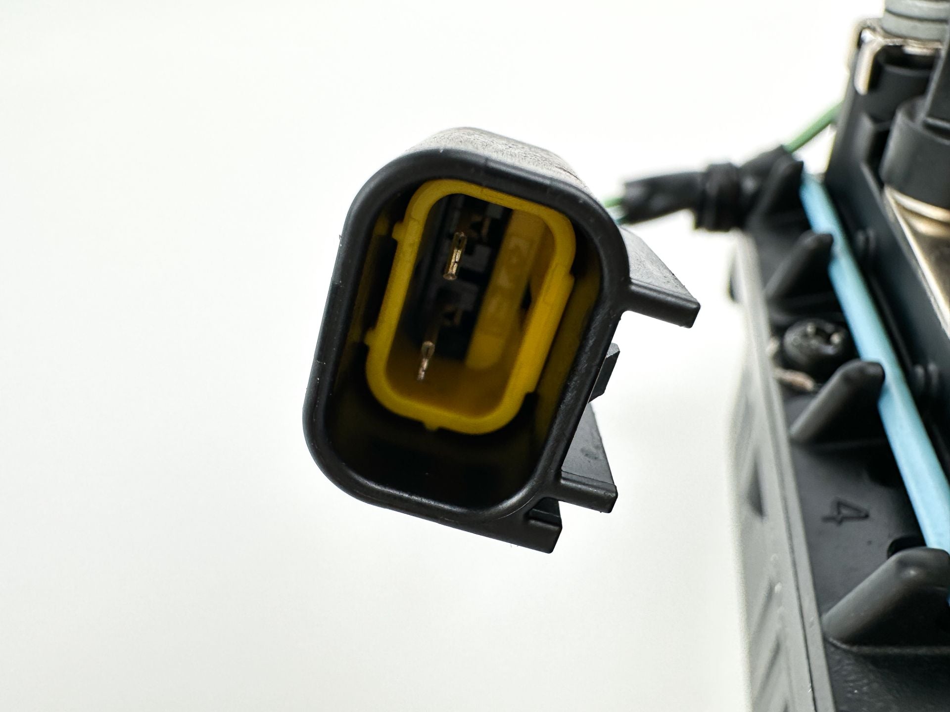 2012 Yamaha 115 HP 4 Stroke Outboard Trim Tilt Relay 63P-81950-00-00 OEM