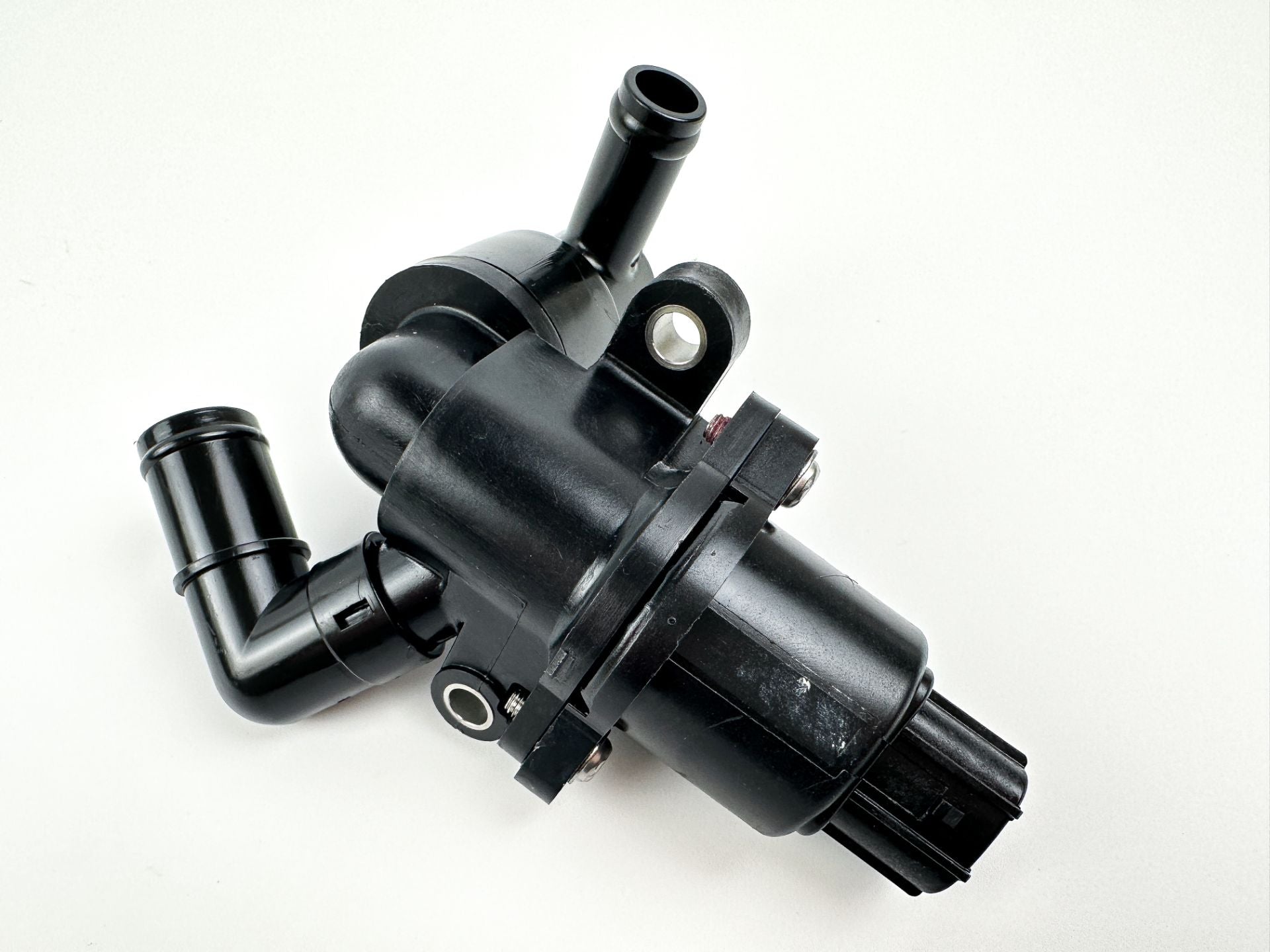 2012 Yamaha 115 HP 4 Stroke Outboard Idle Speed Control Valve ISC IAC 6C5-13713-00-00 OEM