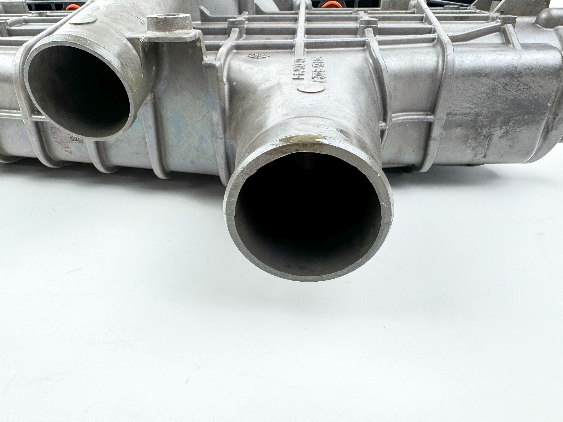 2005 Mercury 225 HP 4 Stroke Outboard CAC Charge Air Cooler 880608T05 OEM