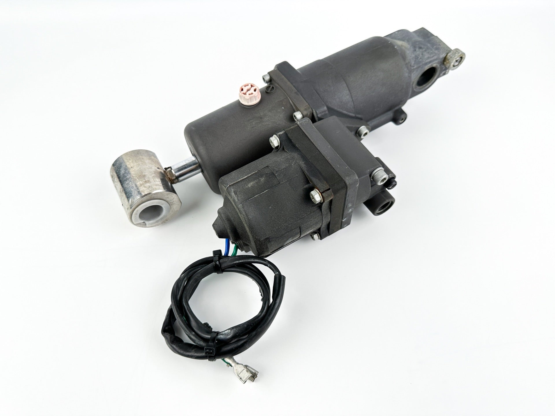 Johnson Suzuki DF 70 90 115 HP Outboard 4 Stroke Power Tilt Trim Unit Assembly