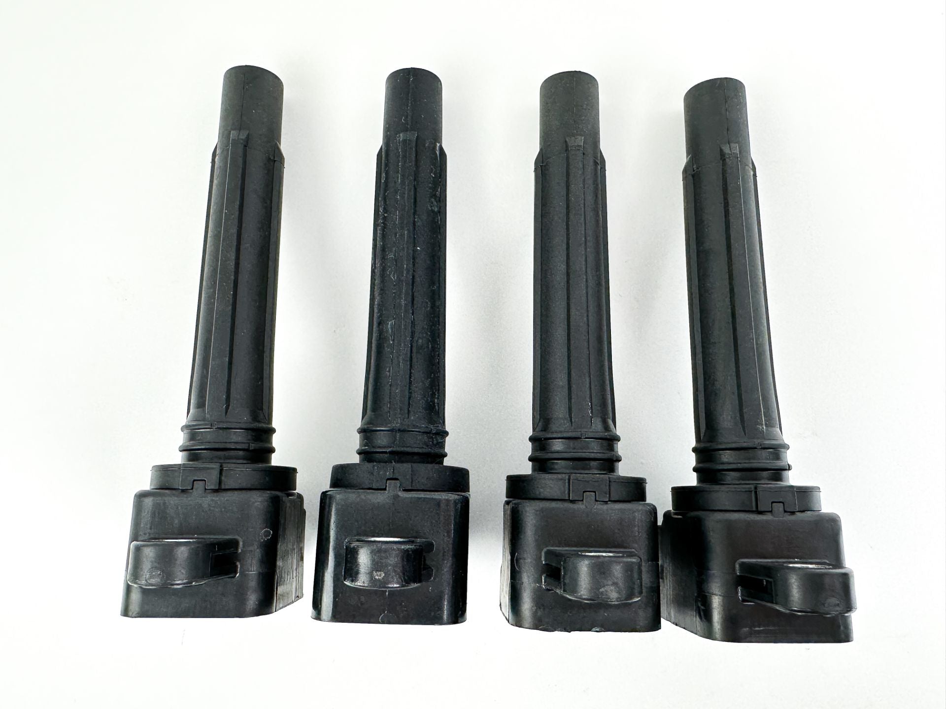 2016 Suzuki 175 HP 4 Stroke Outboard Ignition Coil Set 33410-93J00 OEM