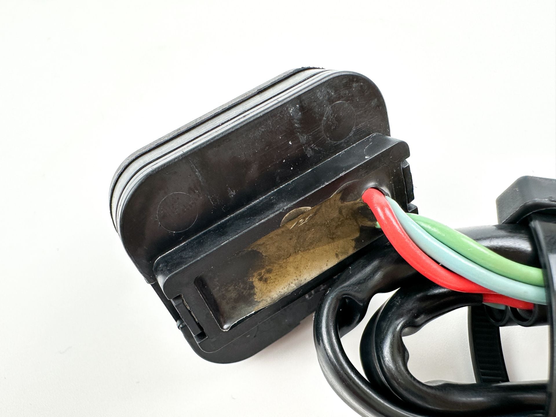 2005 Yamaha 225 HP 4 Stroke Outboard Trim Switch 69J-82563-00-00 OEM
