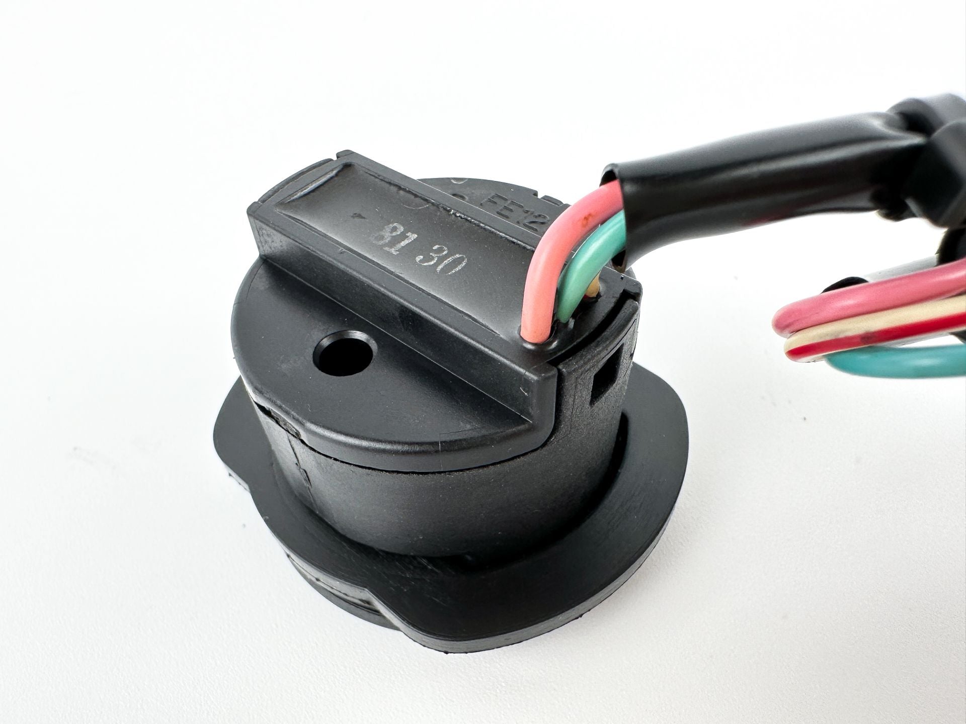 2018 Suzuki 200 HP 4 Stroke Outboard Trim Switch 37850-92J00 OEM