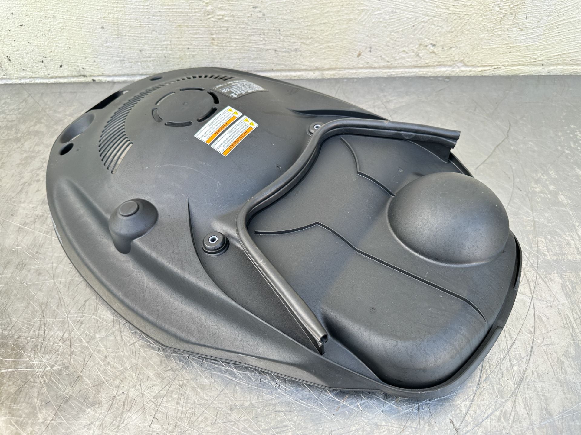 2022 Yamaha 200 HP 4 Stroke Outboard Flywheel Cover 6DA-81337-01-00 OEM